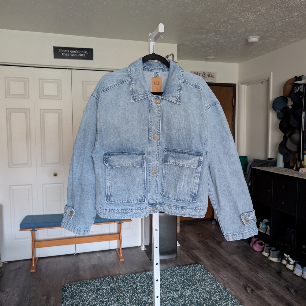 GAP Light Blue Denim Jacket - Picture 9 of 9
